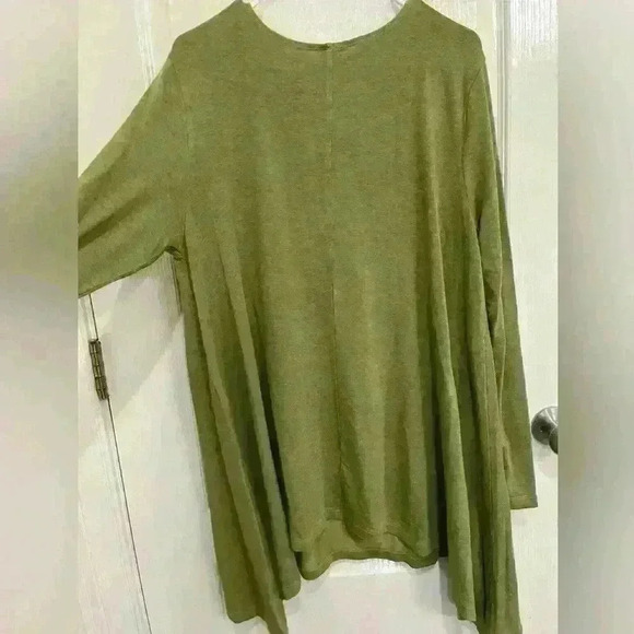 Bryn Walker green Oversized Long Sleeve Hi-Low Scoop Neck Tunic Top Size Medium - Picture 6 of 6